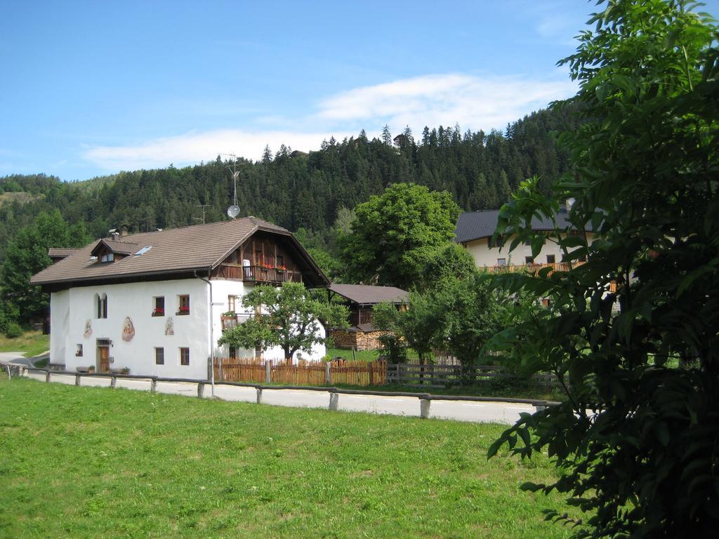 Appartamento Krueglwirt San Lorenzo di Sebato Esterno foto