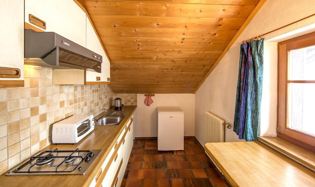 Appartamento Krueglwirt San Lorenzo di Sebato Camera foto